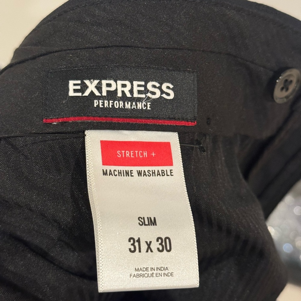 Express Classic Black Men's Suit - Picture 6 of 6